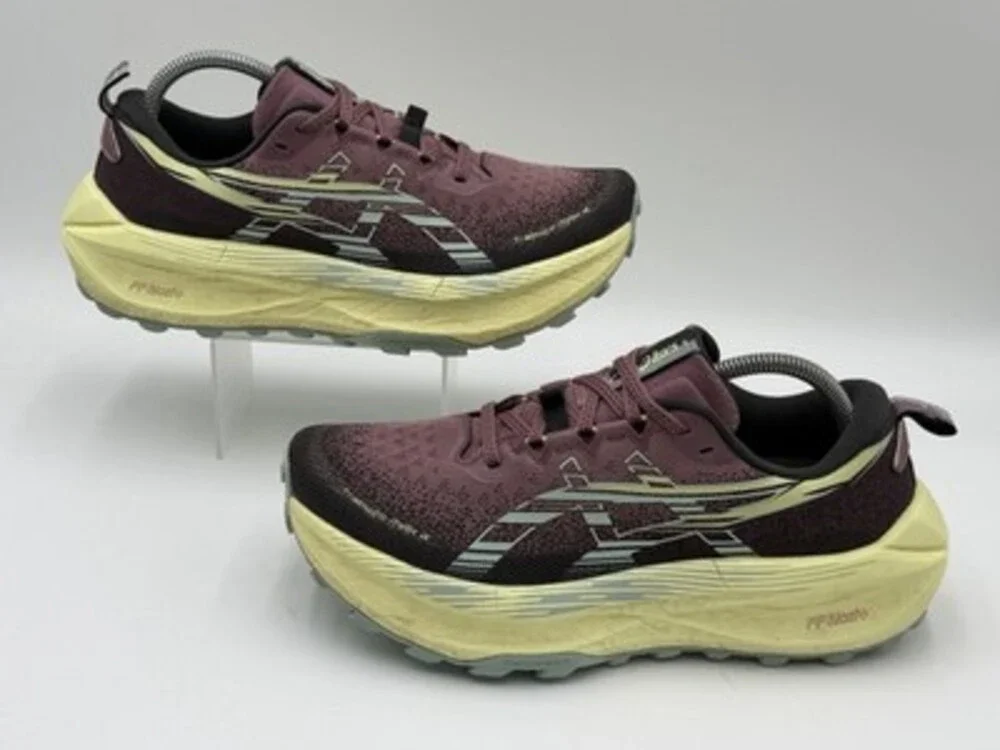 Asics Trabuco Max 4 Woman’s  Size 10.5 Wheat  Purple Planet